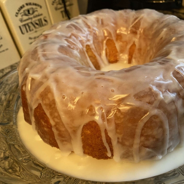 Glazed Lemon Supreme Pound Cake