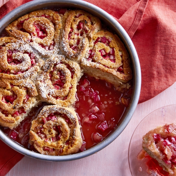 Rhubarb Cranberry Roll Ups