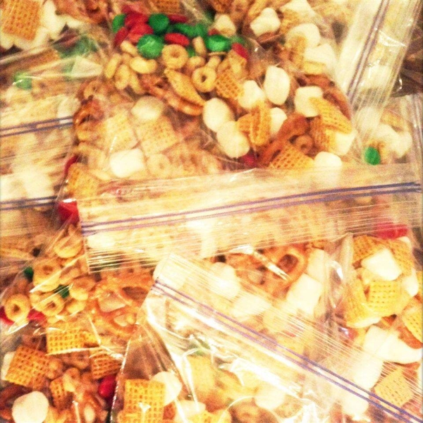 Christmas Snack Mix