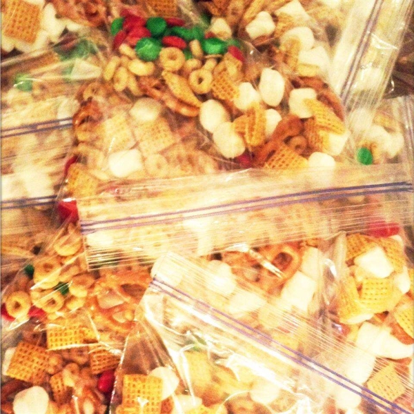 Christmas Snack Mix