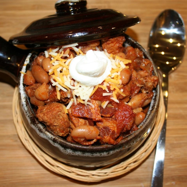 Smoky Pork, Bacon and White Bean Chili from Smithfield®