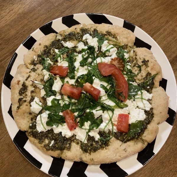 Arugula and Goat Cheese Pizza