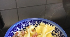 Summer Pasta with Tomatoes, Fresh Basil, and Bacon