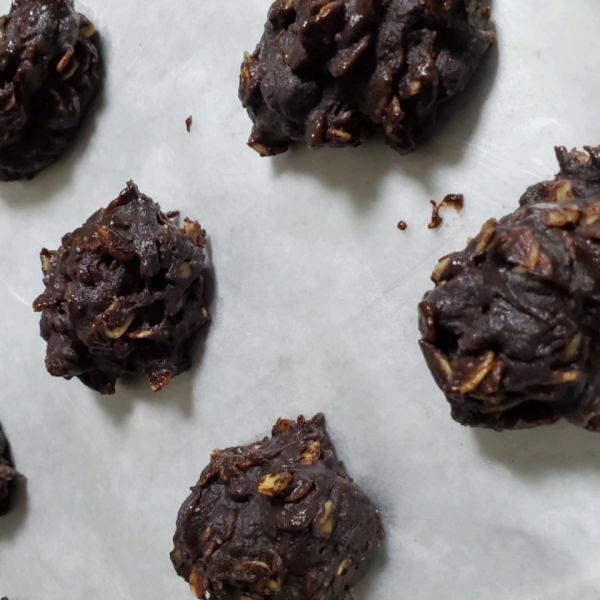 No Bake Chocolate Oatmeal Cookies