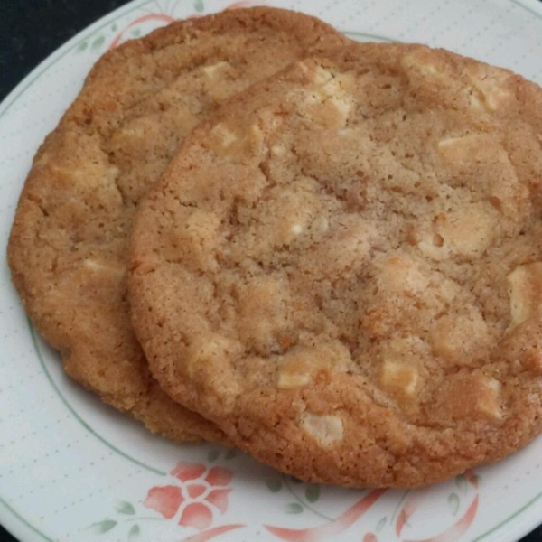 Cinnamon White Chocolate Cookies