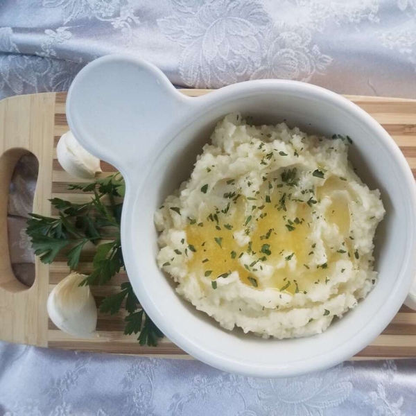 Jen's Creamy Garlic Mashed Potatoes