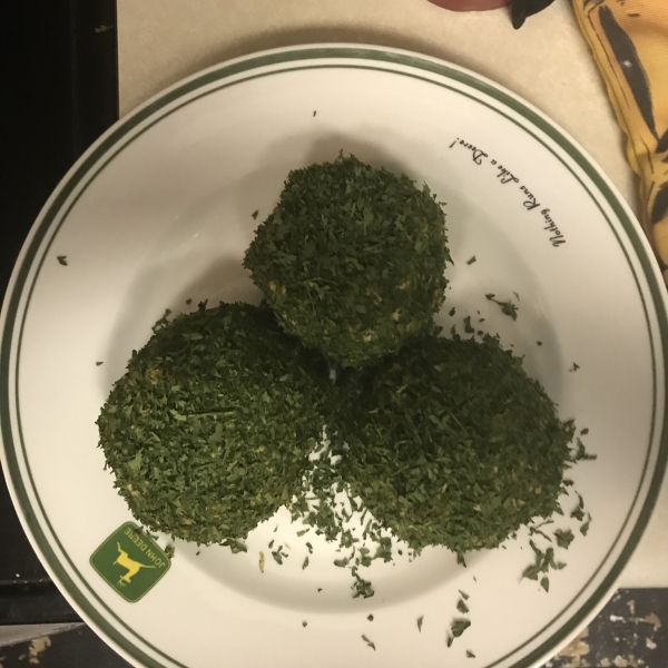 Tailgating Spicy Taco Cheese Ball