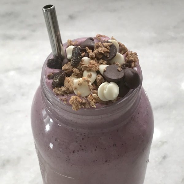 Protein Smoothie Bowl with Berries, Chocolate Chips, and Granola