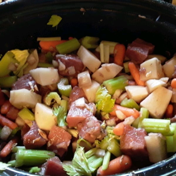 Hearty Slow Cooked Beef Stew