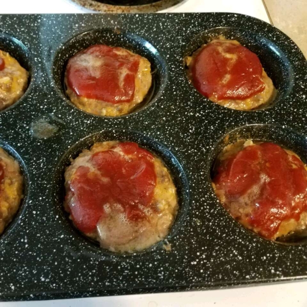 Michelle's Marvelous Mini Meatloaves