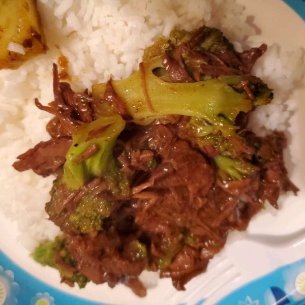 Slow Cooker Broccoli Beef