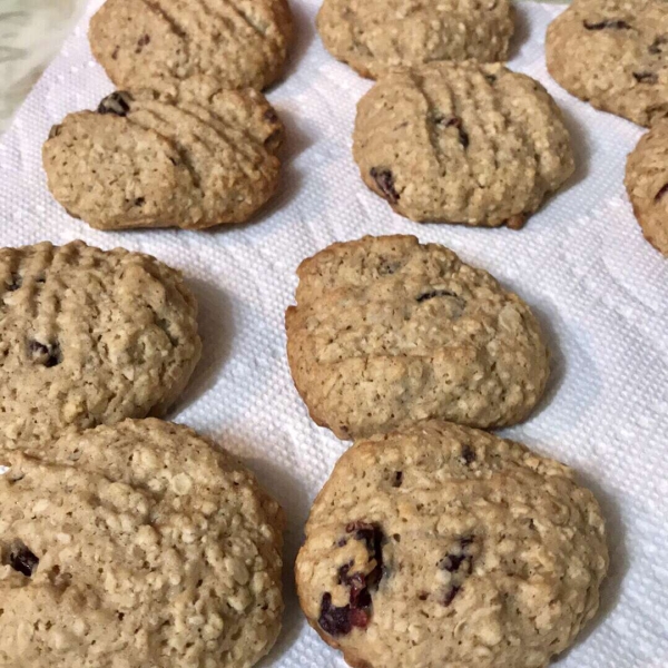 Cranberry Oatmeal Cookies