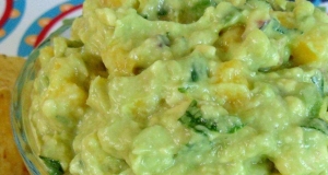 Mango-Tomatillo Guacamole
