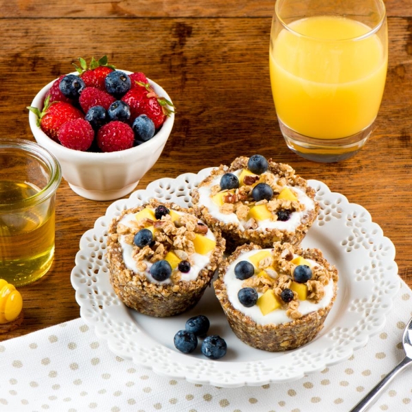 Quaker® No-Bake Granola and Yogurt Tarts