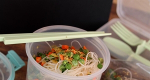 Backpackers' Instant Noodles