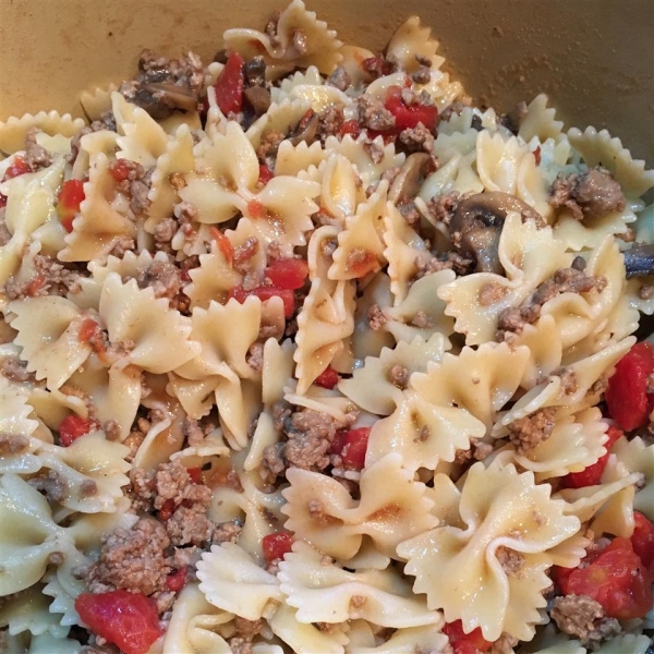 Bow-Tie Pasta with Sausage, Peas, and Mushrooms