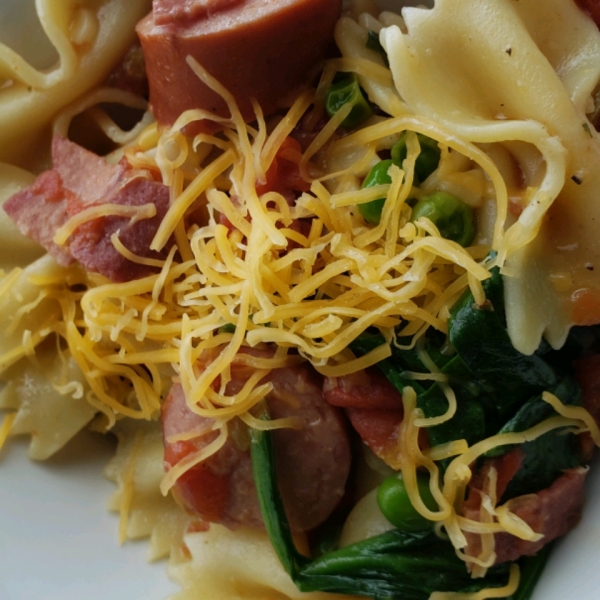 Bow-Tie Pasta with Sausage, Peas, and Mushrooms