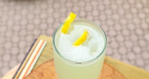 Limoncello Basil Spritz