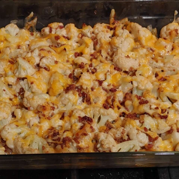 Slow Cooker Cheesy Cauliflower Casserole
