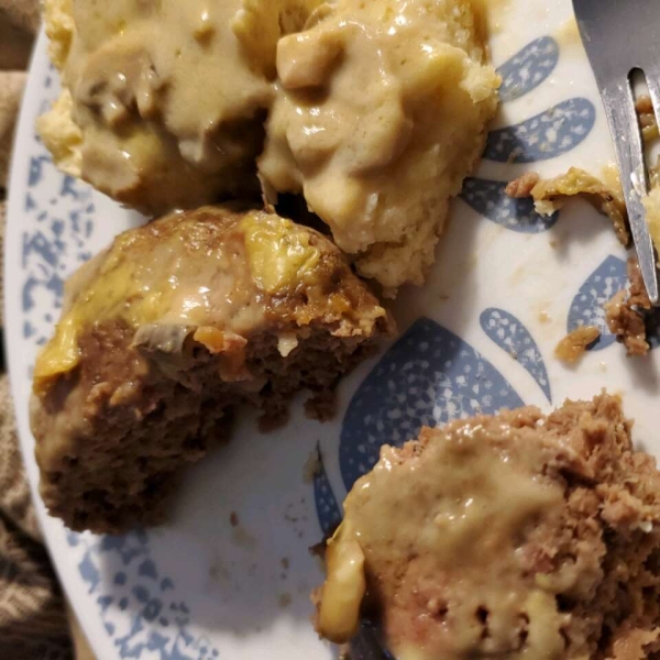 Hamburger Steaks with Creamy Mushroom Gravy