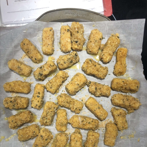 Gluten-Free Mozzarella Sticks