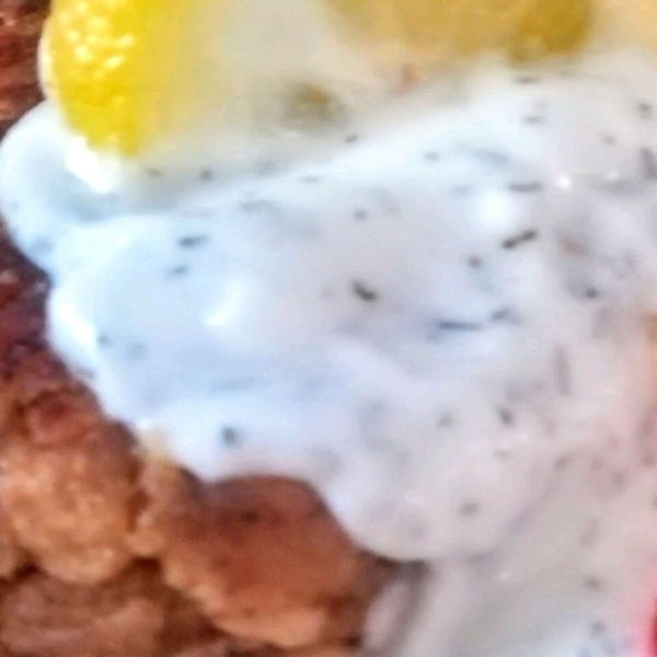 Salmon Patties With Dill Sauce