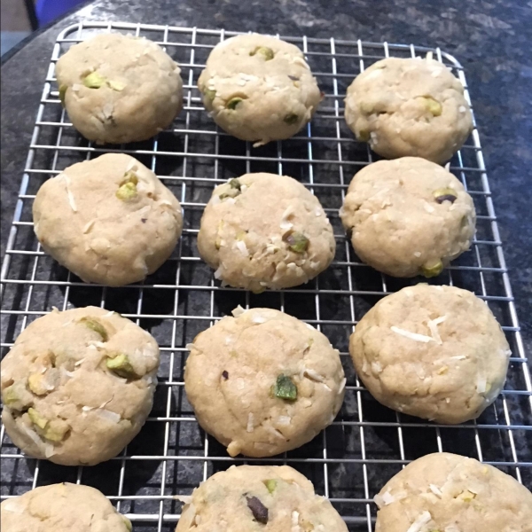 Coconut Pistachio Cookies