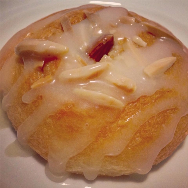 Almond Crescent Buns