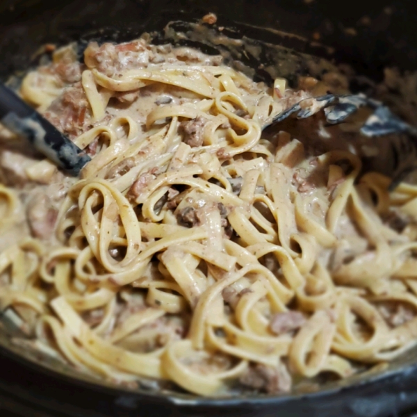 PHILLY Slow-Cooker Beef Stroganoff