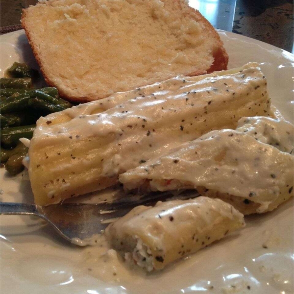Crab-Stuffed Manicotti