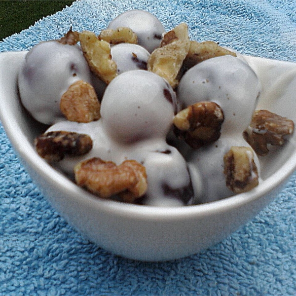 Nanny's Grape Salad
