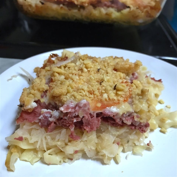 Reuben Noodle Bake