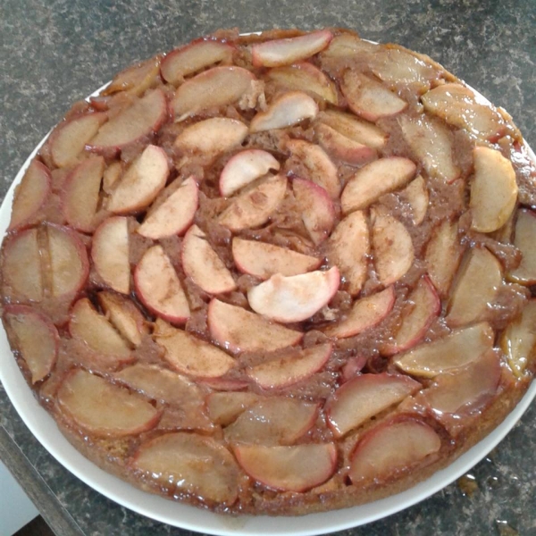 Caramel Apple Cake