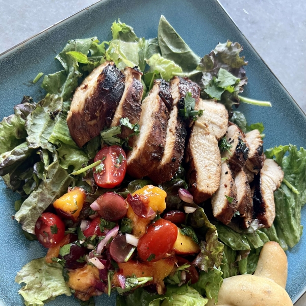 Grilled Chicken with Peach Salsa