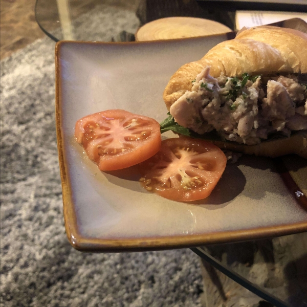 Mediterranean Tuna Salad