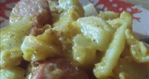 Cheesy Potatoes with Smoked Sausage