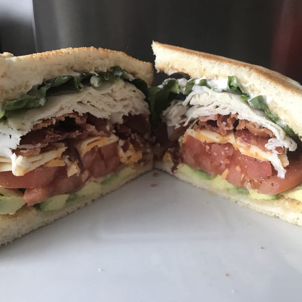 Turkey Bacon Avocado Sandwich