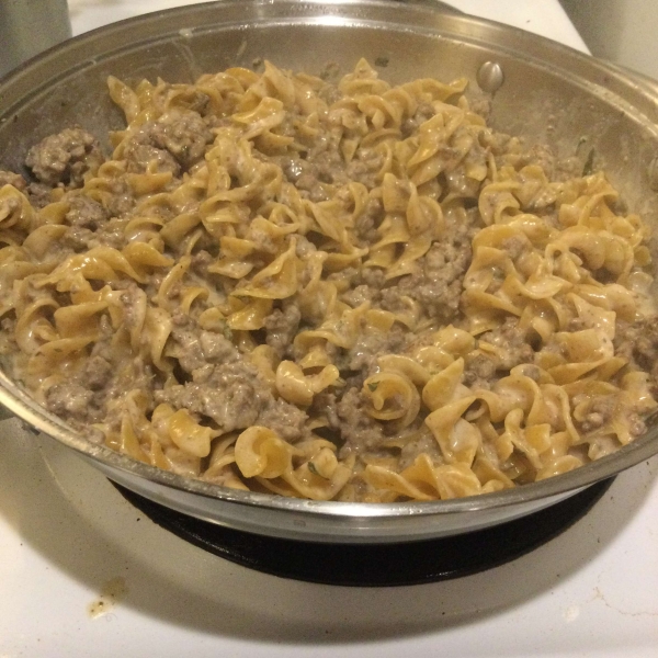 One-Pot Ground Beef Stroganoff