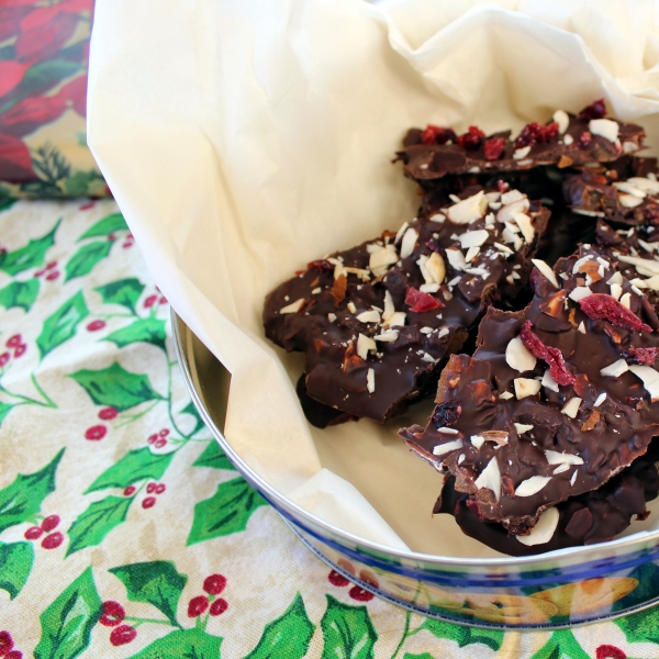 Cranberry-Almond-Apricot Bark