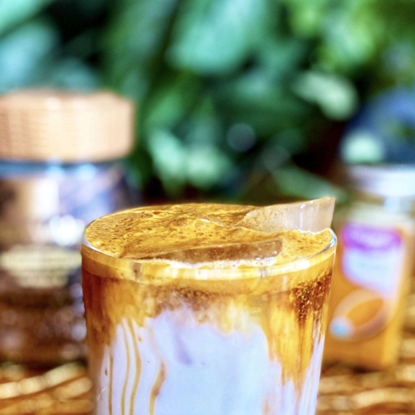 Turmeric Iced Coffee Latte