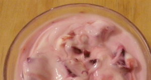 Mast-o-Laboo (Beet Yogurt)