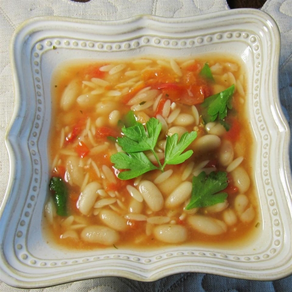 Chicken Soup With Pasta and White Beans