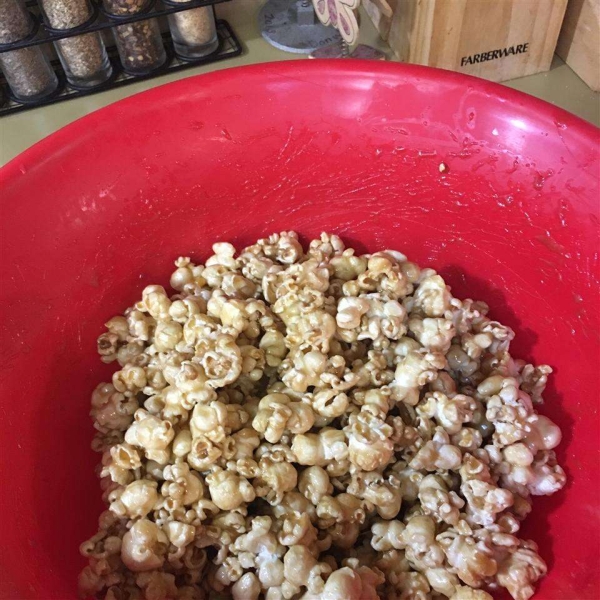 Sticky Popcorn