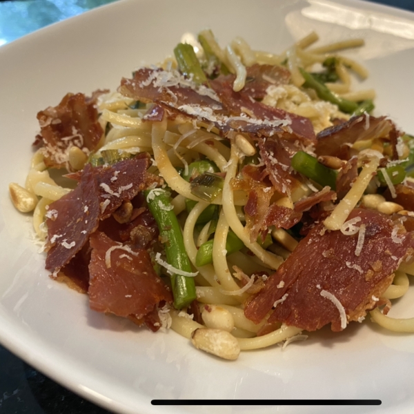 Prosciutto and Asparagus Pasta