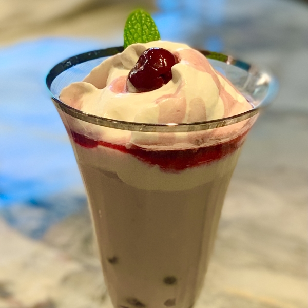 Cherry-Mascarpone Cheese Dessert