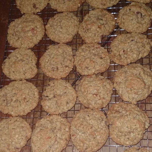 Oatmeal Dried Fruit Cookies
