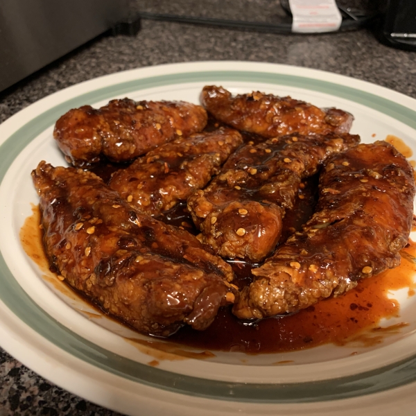 Spicy Korean Fried Chicken with Gochujang Sauce