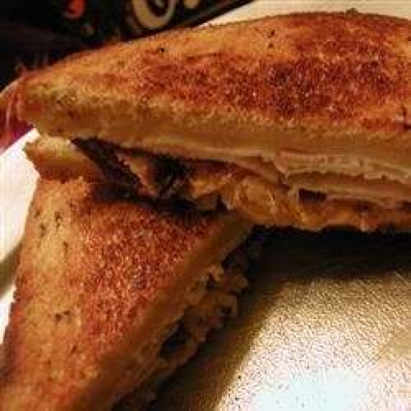 Mom's Classic Reuben