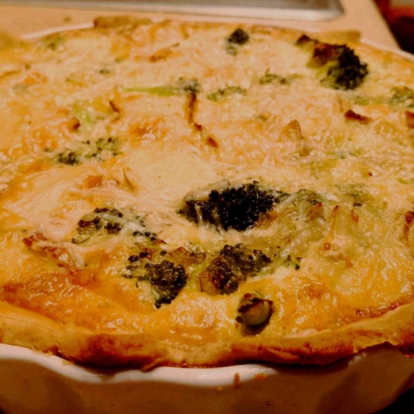 Simple Broccoli and Brie Cheese Quiche