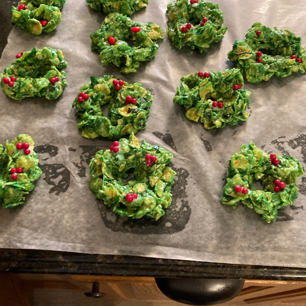 Frosted Christmas Wreath Cookies
